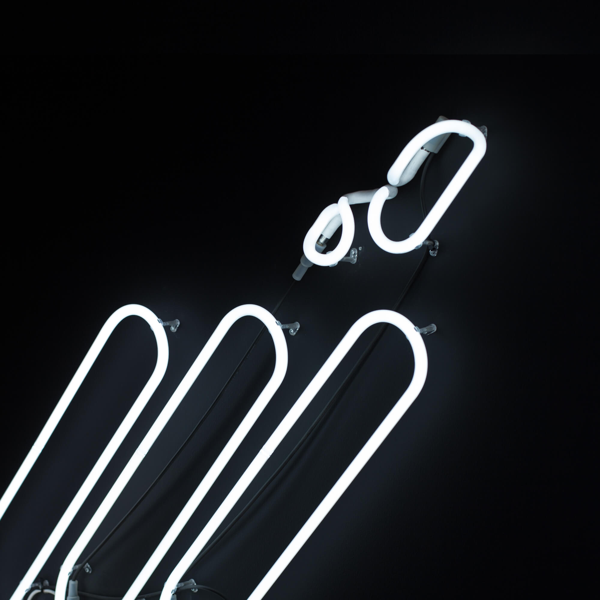 andreas_weiland_skylark_neon sign